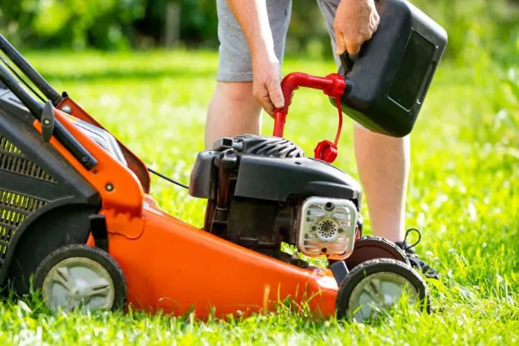 How Does a Lawn Mower Fuel Pump Work